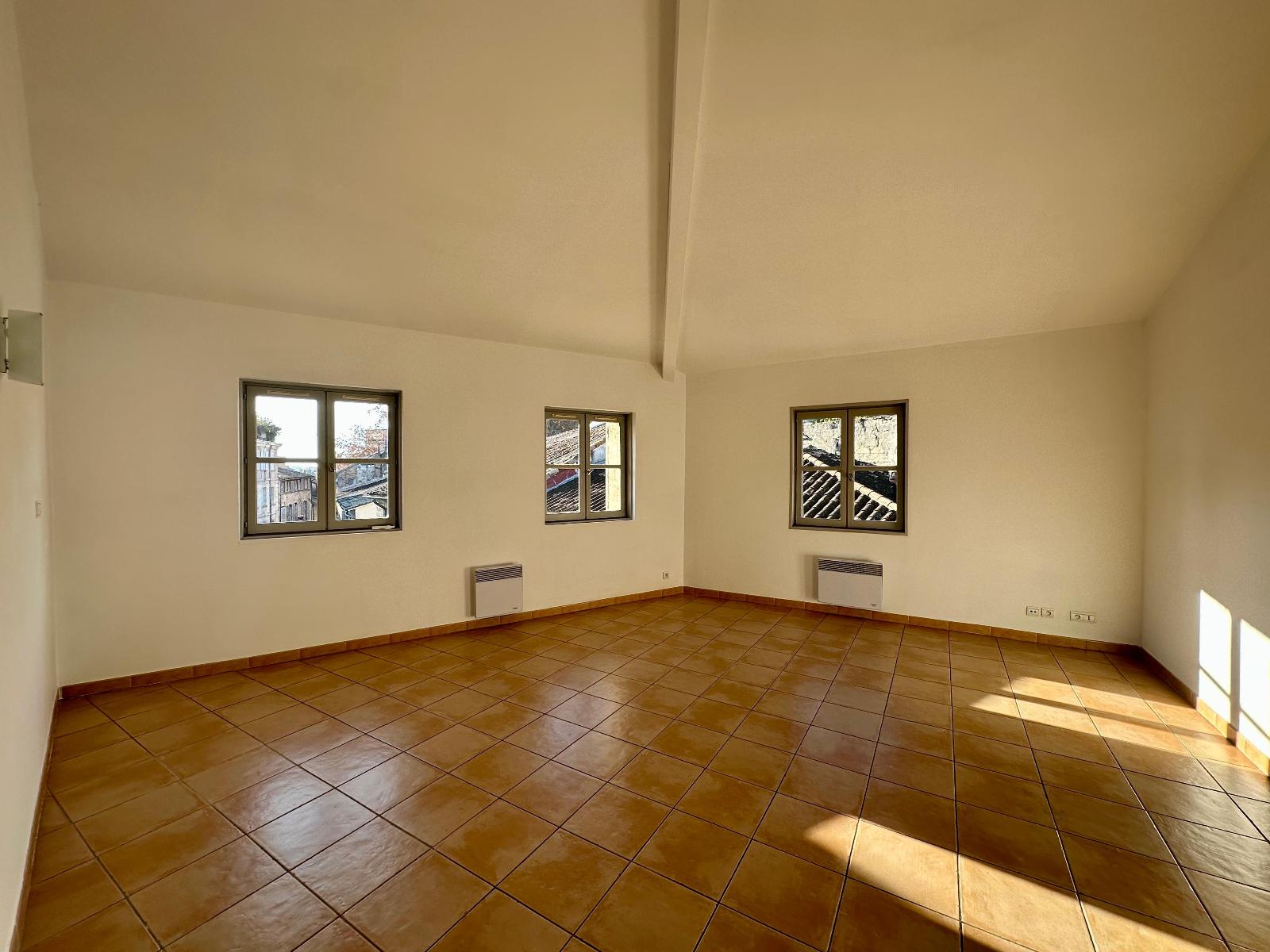 appartement 2 pièces - Avignon