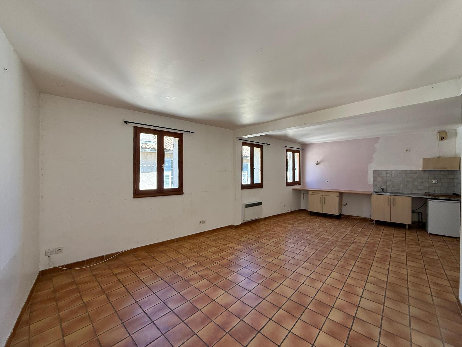 appartement 2 pièces - Avignon
