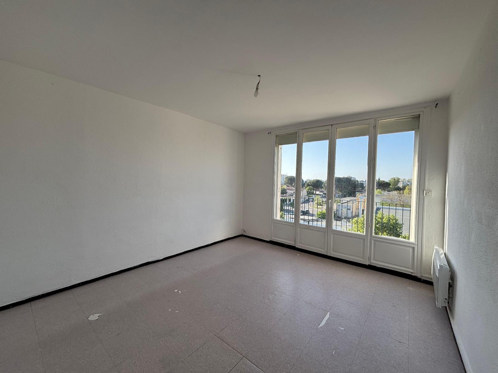 appartement 2 pièces - Avignon