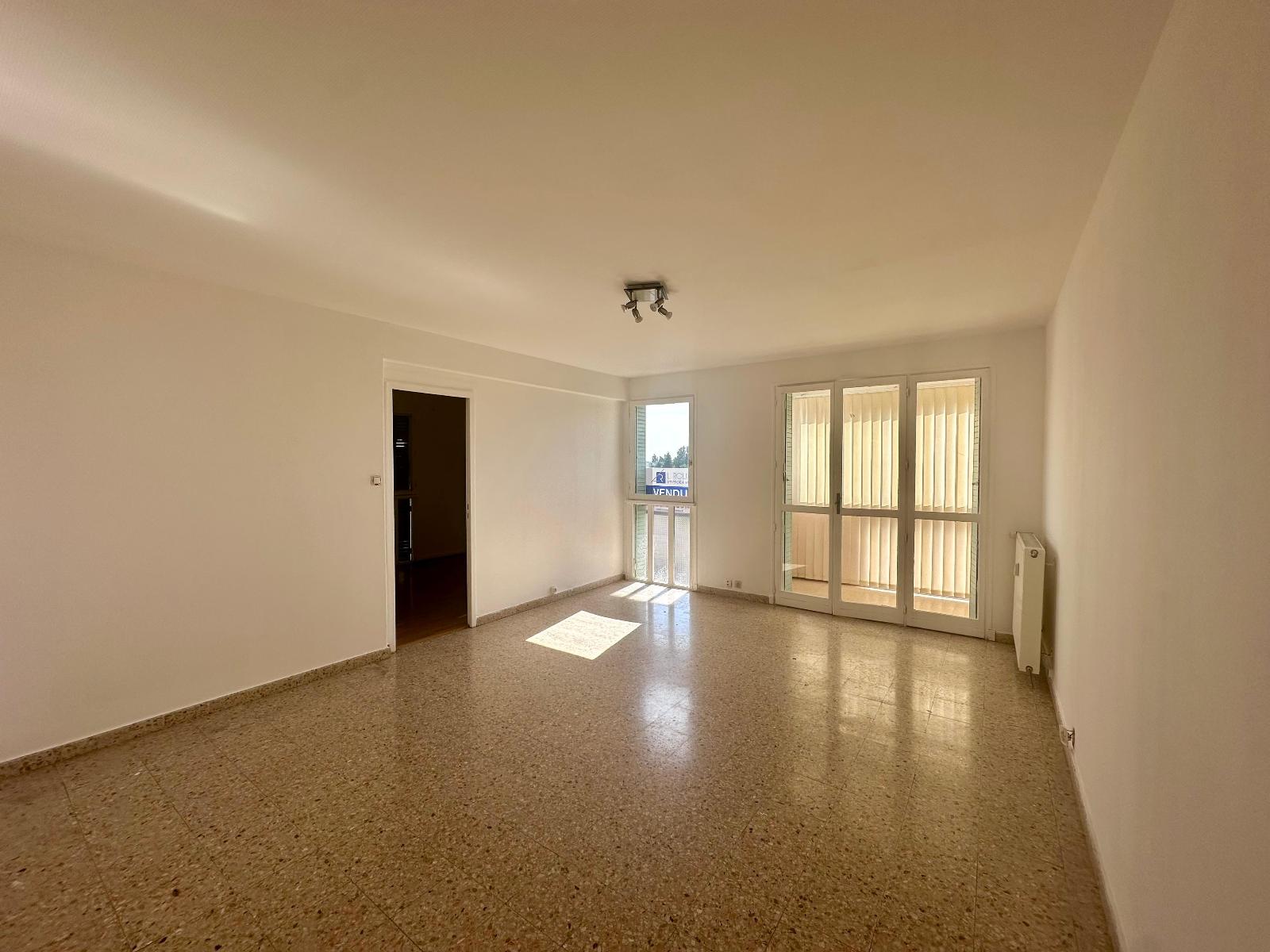 appartement 3 pièces - Avignon